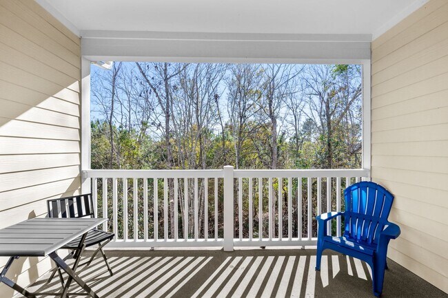 Building Photo - 6015 Catalina Dr