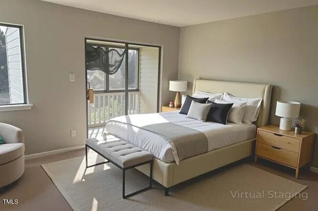 Building Photo - 4720 Walden Pond Dr