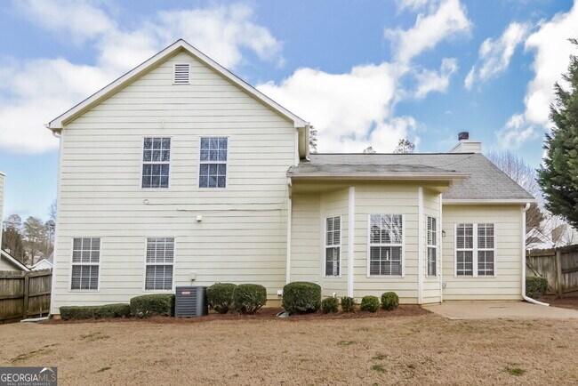 Building Photo - 2770 Lake Park Ridge W