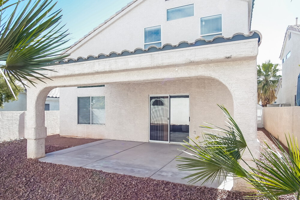 Building Photo - 7212 Single Pine Dr