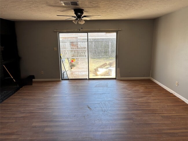 Building Photo - 10523 Permian Dr