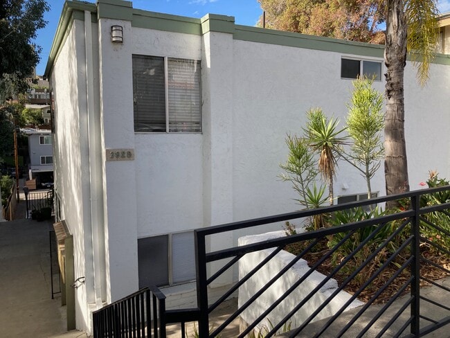 Building Photo - 3928 Alabama St