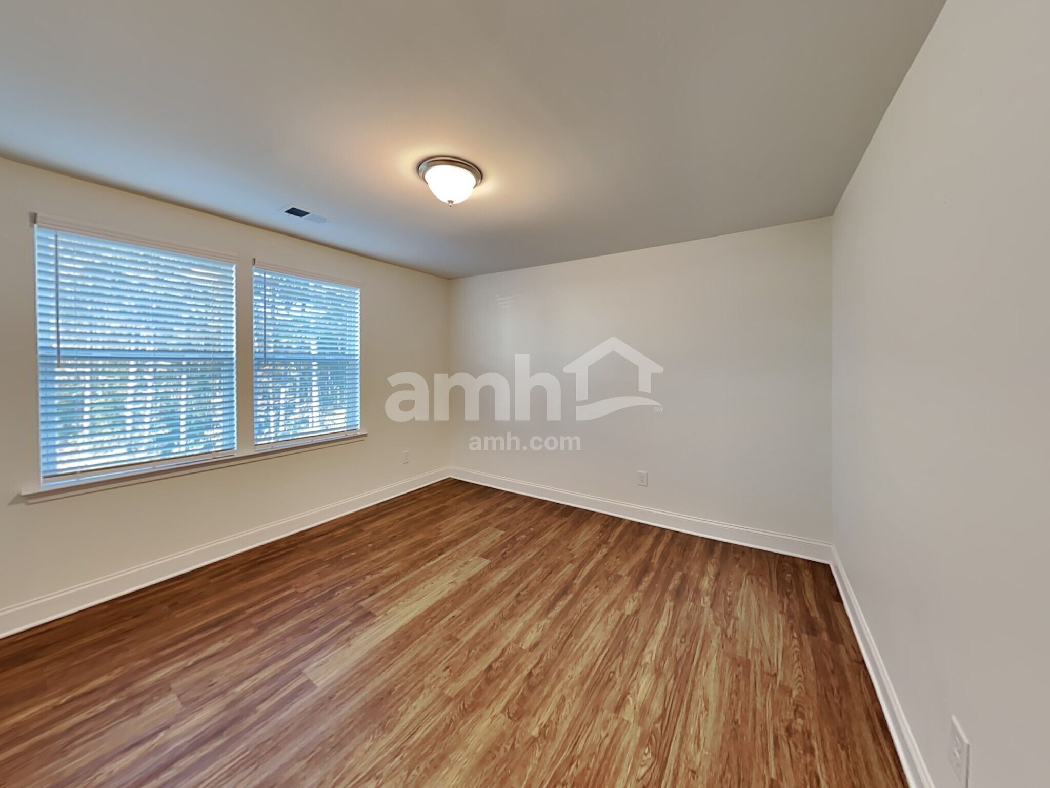 Building Photo - 209 Rivulet Dr