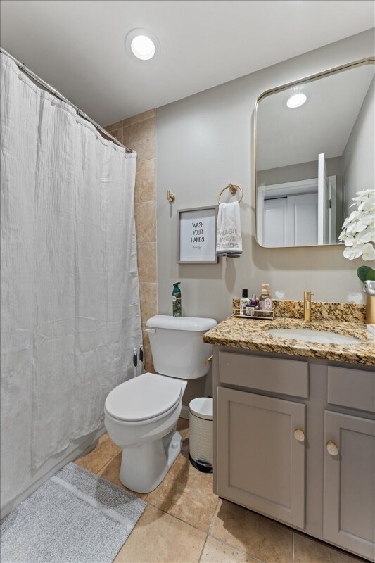 Building Photo - 810 Matson Pl