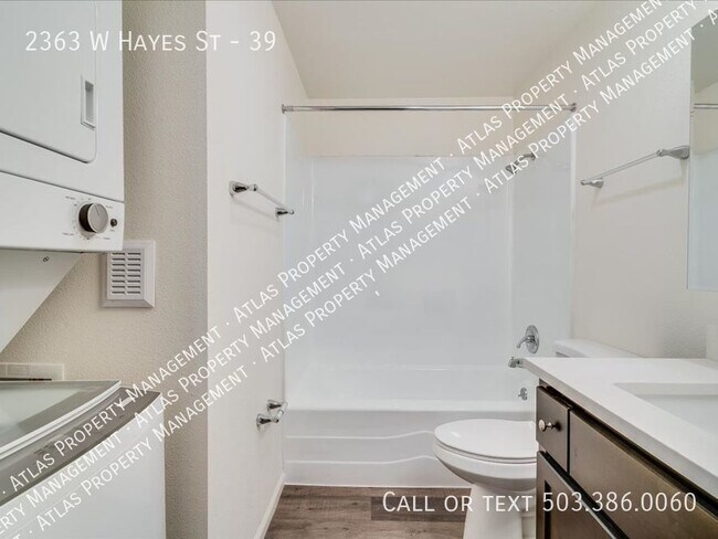 Building Photo - 2363 W Hayes St