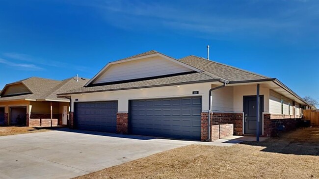 Building Photo - 3714 Franks Wy