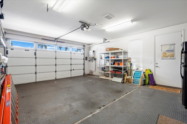 Building Photo - 67 Ahekolo St