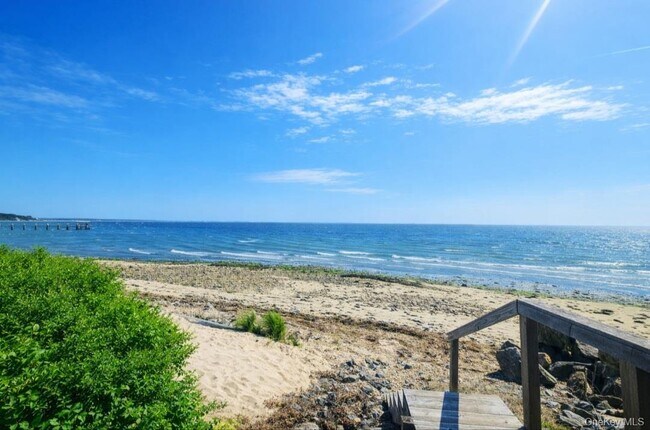 Building Photo - 5 Ocean View Ave