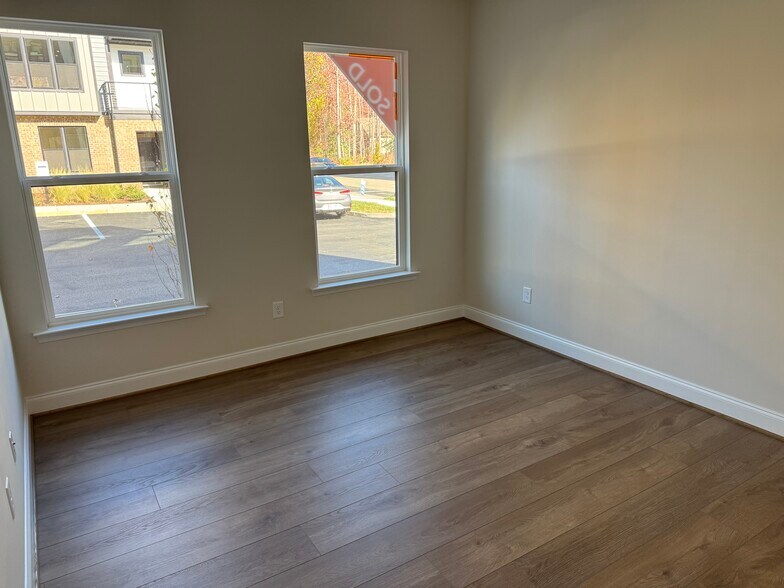 1st Floor Bedroom - 4406 Dominion Forest Cir