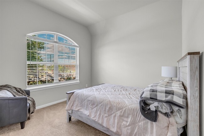 Building Photo - 17330 Hartford Field Ln