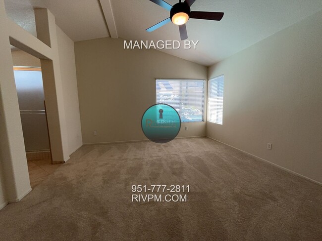 Building Photo - DREAM RENTAL POOL HOME IN RIALTO!!