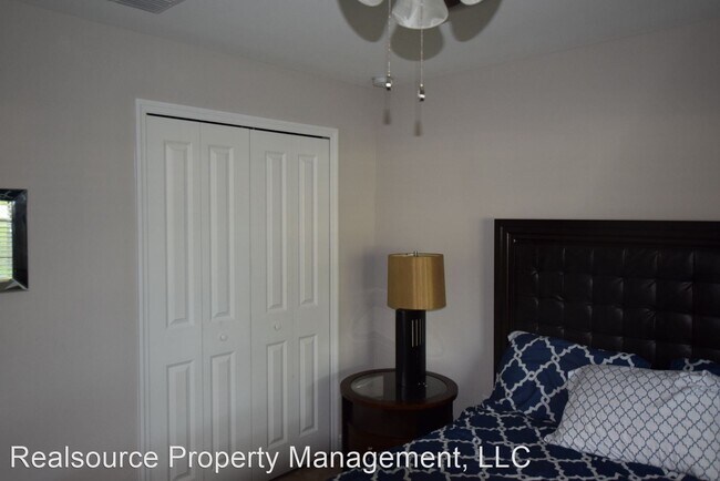 Building Photo - 4 br, 3 bath House - 32107 Spring Meadow Ct.
