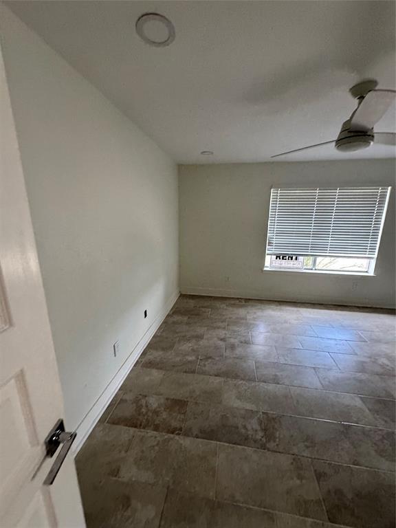 Building Photo - 3723 Westmeadow Dr