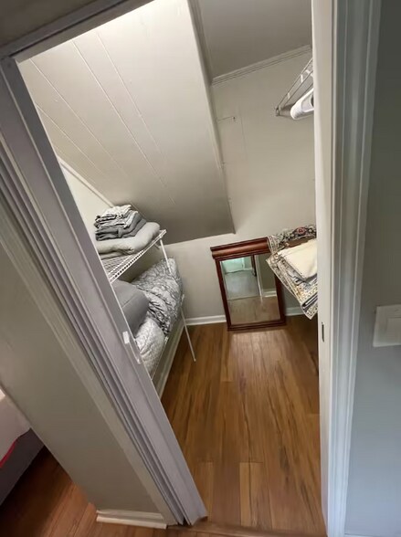 Building Photo - 4021 N 12th Ave