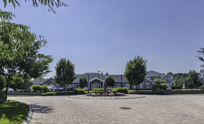 Building Photo - 178 Summer Cir