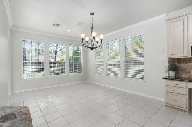 Building Photo - 22 Westwinds Cir