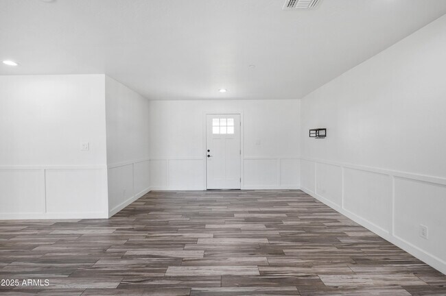 Building Photo - 2037 N 71st St