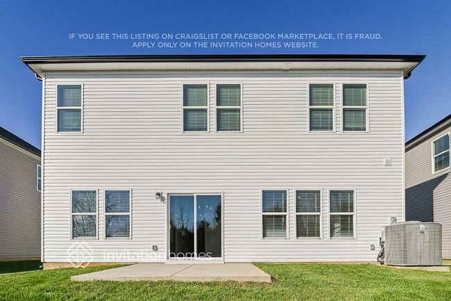 Building Photo - 1211 Bluffton Cir