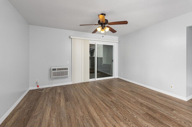 Building Photo - 1341 Caminito Gabaldon