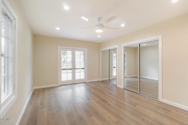 Building Photo - 1489 Casa Grande St