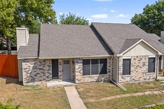Building Photo - 1519 Charleston Cove