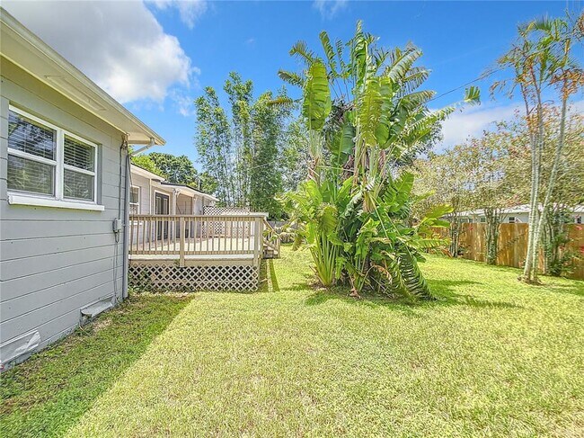 Building Photo - 3753 Benson Ave N