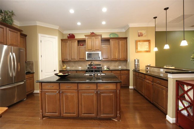 Building Photo - 20123 Chasewood Park Dr