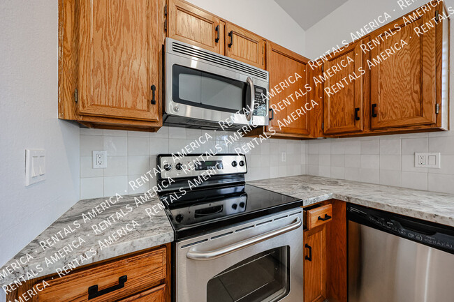 Building Photo - 9429 E Camino Del Santo
