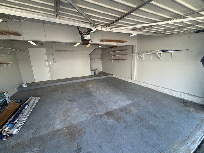 Building Photo - 2 Bedroom Condo for Rent in Canyon Country!