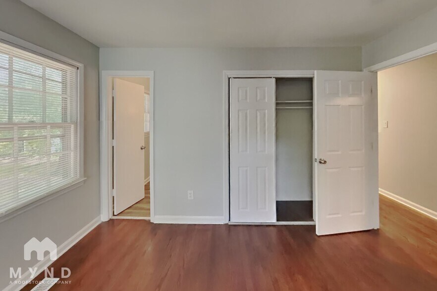 Building Photo - 6815 Saddle Ridge Rd