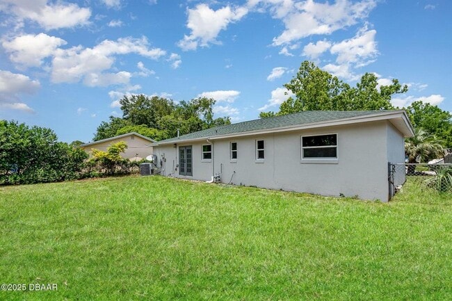 Building Photo - 1808 Green Pl