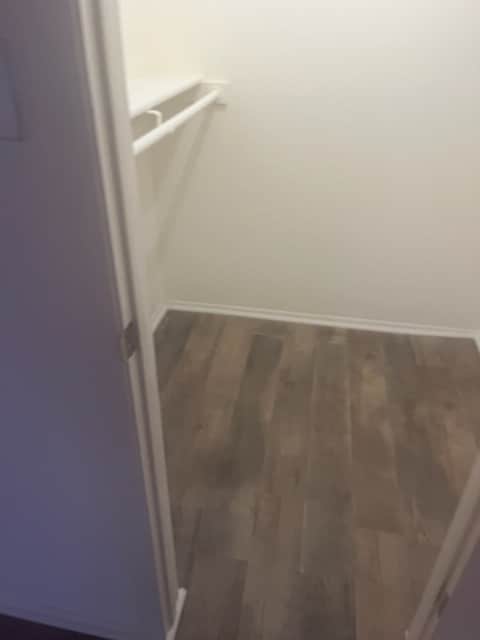 Walking Closet - 1620 N Wilmot Rd