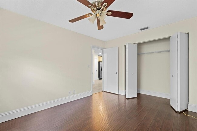 Building Photo - 3057 NW 103rd Ln