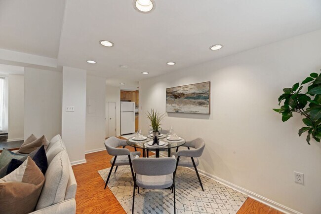 Building Photo - Kalorama Two Bedroom Duplex on Quiet Street! Private Patio/Decorative Fireplace & More!