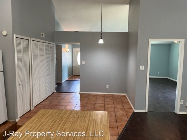 Building Photo - 3 br, 2 bath House - 5070 Red River Trail