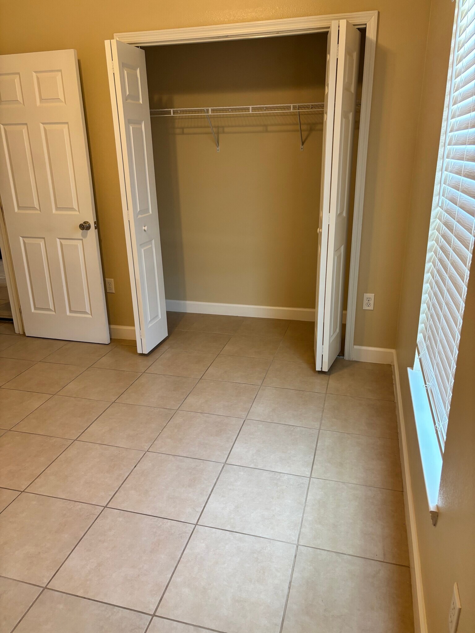 Bedroom 2 - 1123 Normandy Dr