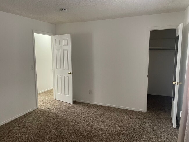 Building Photo - Available soon, 3 bd 1 bath rental in Parker CO 80134