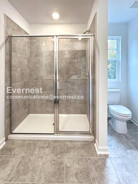 Building Photo - 627 Roy Adams Rd