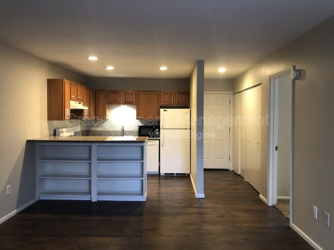 Building Photo - 8330 Zuni St