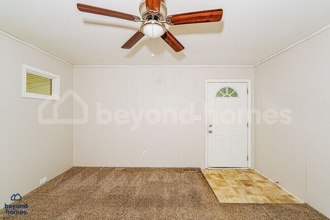 Building Photo - Cozy Comfort Meets Classic Charm in Killou...