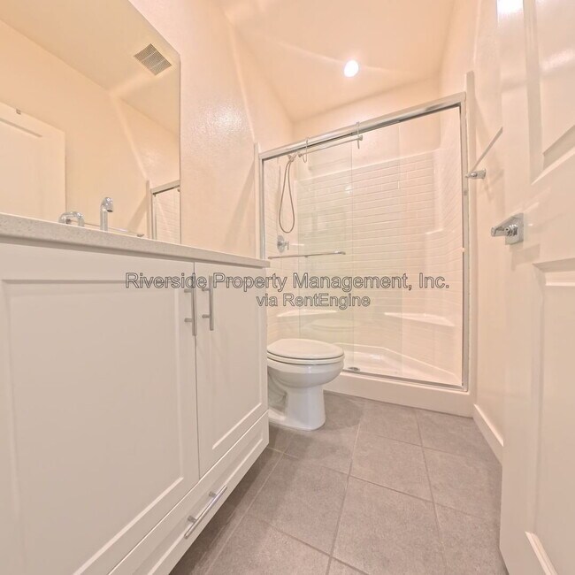 Building Photo - 16008 Jamie Ln