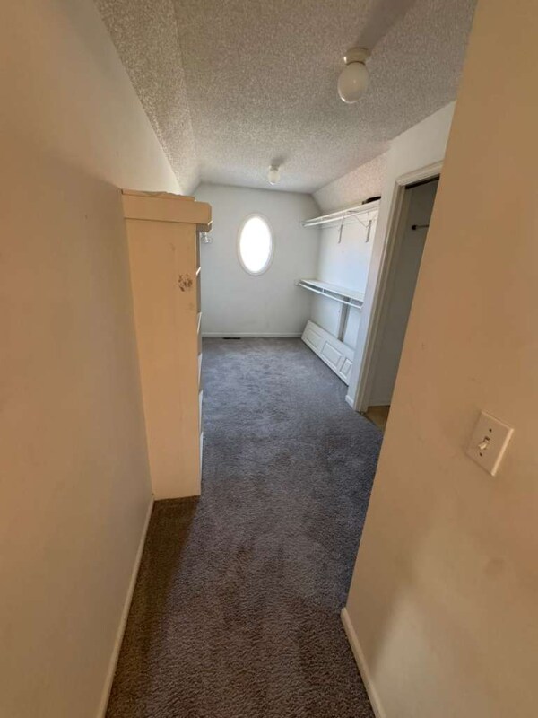 Building Photo - 13853 W 123rd St