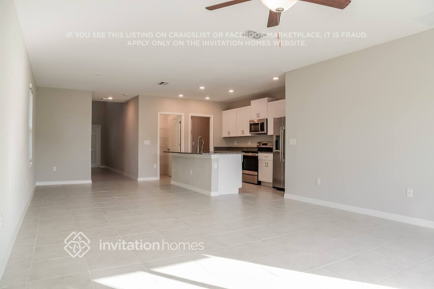 Building Photo - 11241 Riley Pines Cir