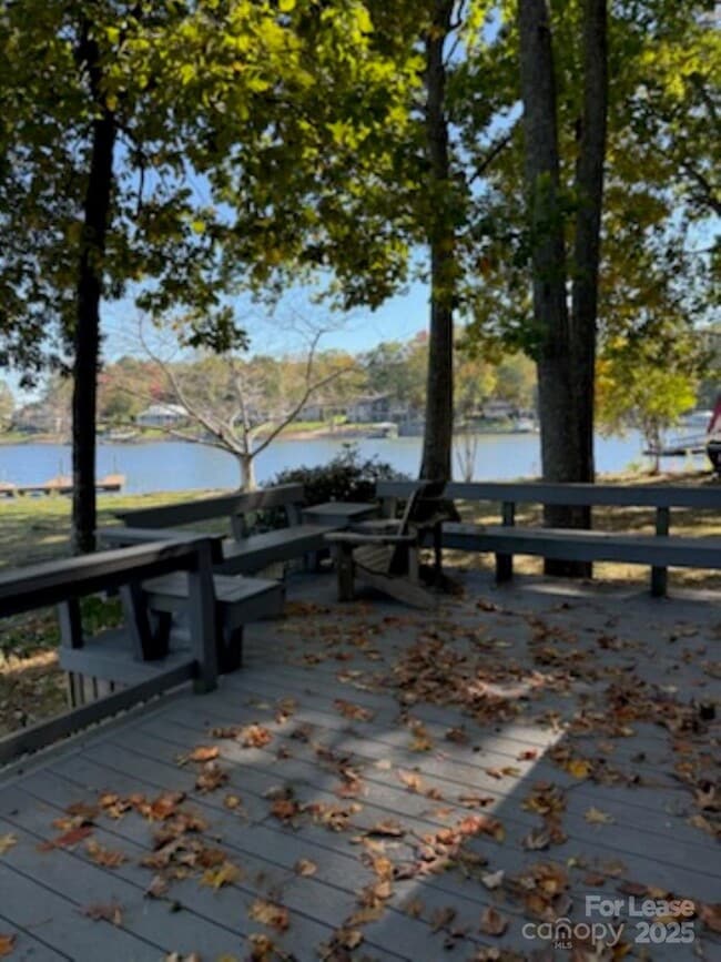 Building Photo - 189 Patternote Rd