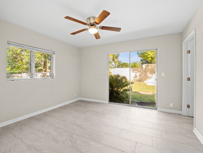 Building Photo - 3-bedroom, 2-bathroom pool home