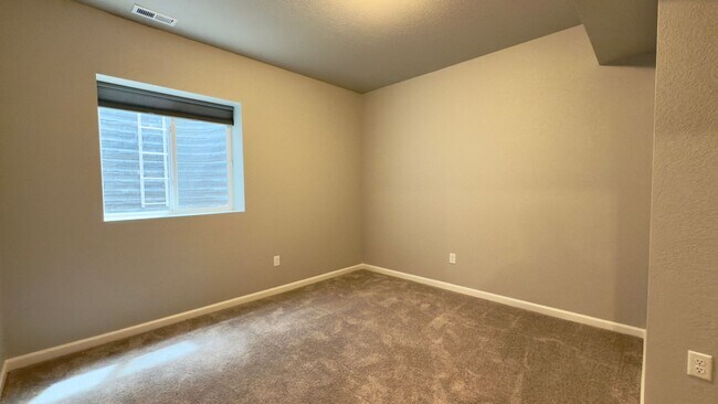 Building Photo - Modern Single-Family Home in Desirable Gold Hill Mesa — Built in 2021