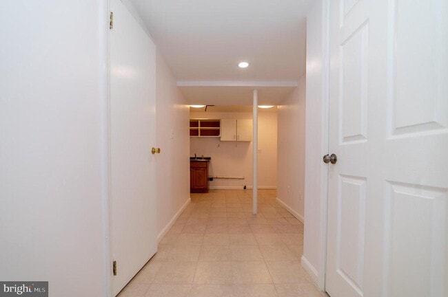 Building Photo - 5569 Caithness Ct