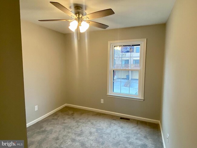 Building Photo - 2402 Winterbridge Ln