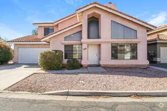 Building Photo - 1418 N Brittany Ln