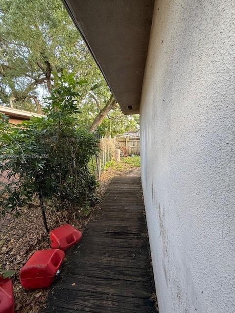 Building Photo - 4148 SW 24th St